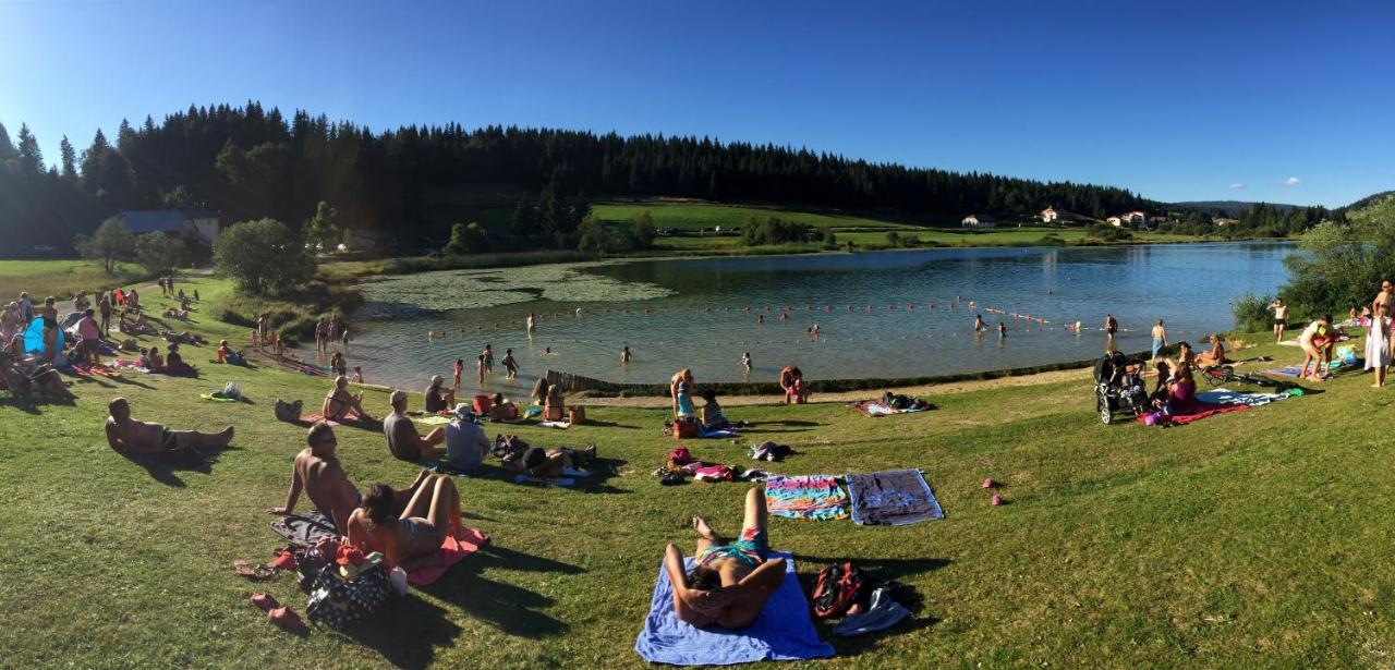 Gite Avec Terrasse Et Belle Vue - Chaletnelda Com 라무라 외부 사진